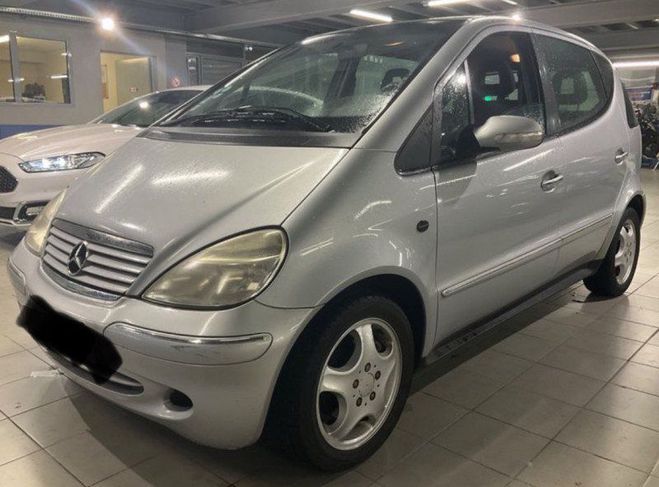 Cliquer pour voir la photo suivante Mercedes Classe A FAMILY 170 CDI AVANTGARDE Gris C de 2004