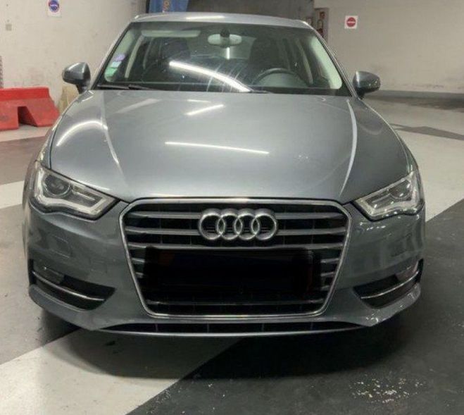 Audi A3 BERLINE 1.8 TFSI 180CH AMBITION LUXE S T Gris F de 2013