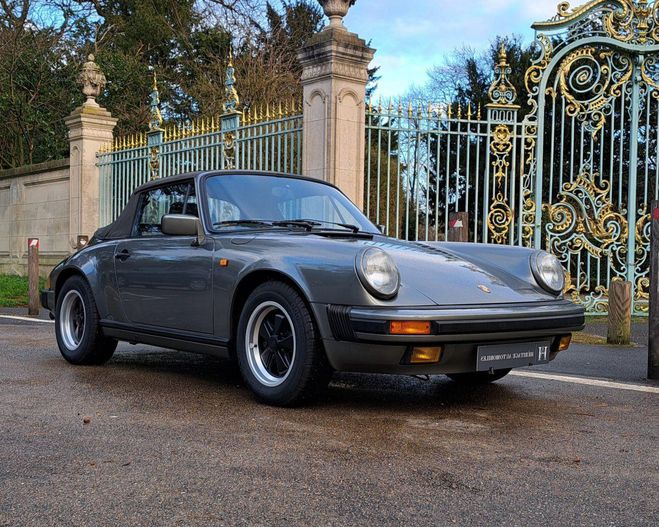 Porsche 911 3.2 G50 Cabriolet Vert Roche de 1987