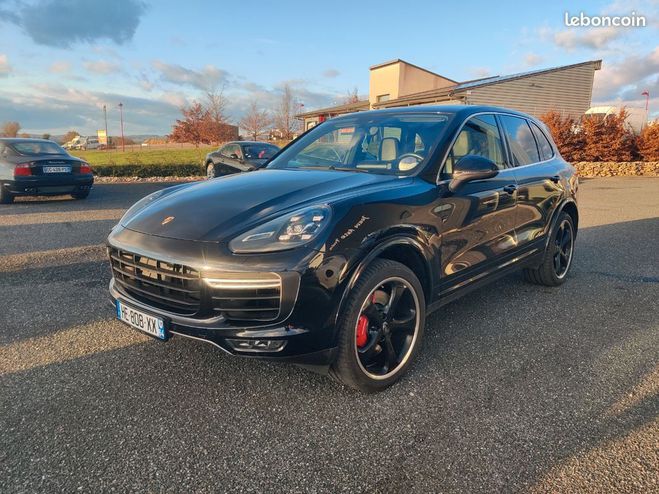 Porsche Cayenne turbo Noir de 2015