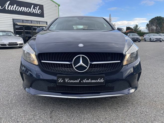 Mercedes Classe A 180 D INSPIRATION Bleu F de 2017