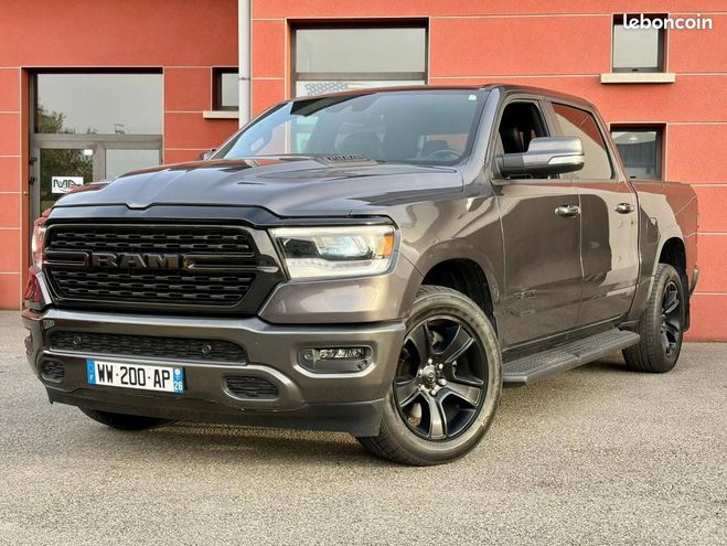 Cliquer pour voir la photo suivante Dodge Ram 5.7 V8 GT Clean Carfax Gris de 2022