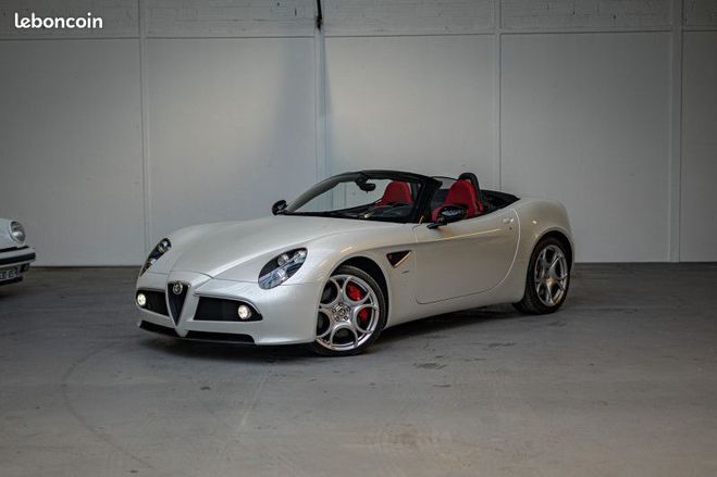 Alfa romeo 8C SPIDER  de 2010