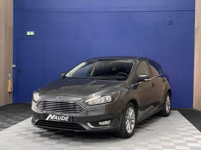 Ford Focus 1.0 EcoBoost 125 CH Titanium GRIS FONCE de 2018