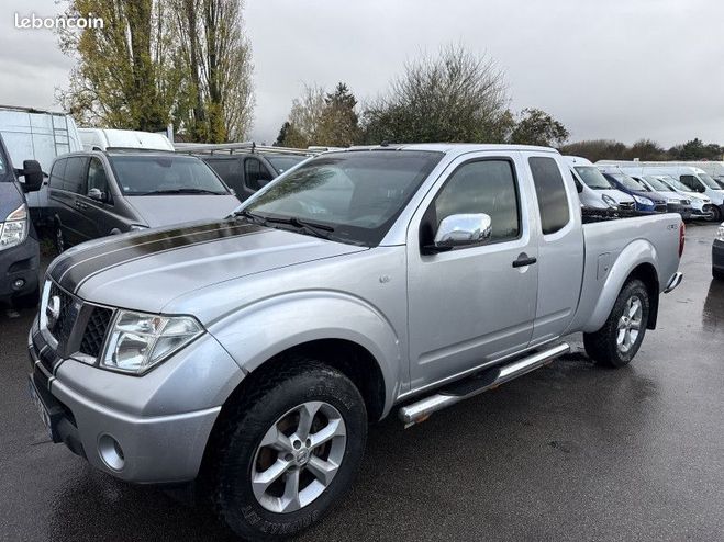 Nissan Navara 2.5 DCI 174CH KING-CAB CONFORT Gris de 2006
