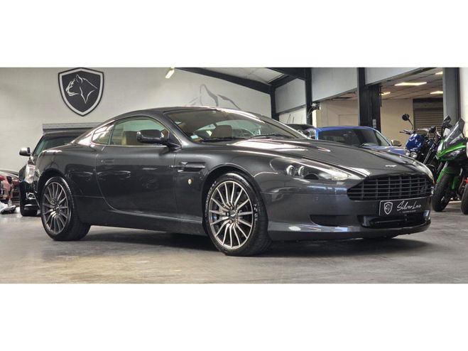 Cliquer pour voir la photo suivante Aston martin DB9 PROTOTYPE COUPE 5.9 V12 477 BVA Touchtro Gris foncé de 2008