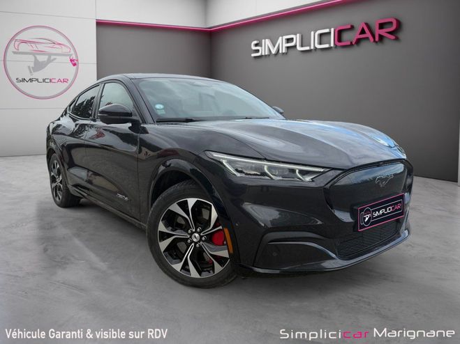Cliquer pour voir la photo suivante Ford Mustang Mach-E Extended Range 99 kWh 351 ch AWD Gris de 2023