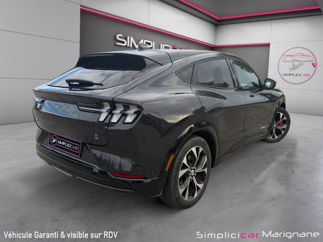 Ford Mustang Mach-E Extended Range 99 kWh 351 ch AWD  Gris de 2023