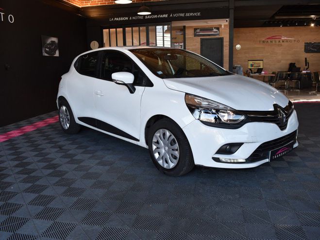 Renault Clio IV SOCIETE 2 PLACES DCI 90 AIR MEDIANAV Blanc de 2017