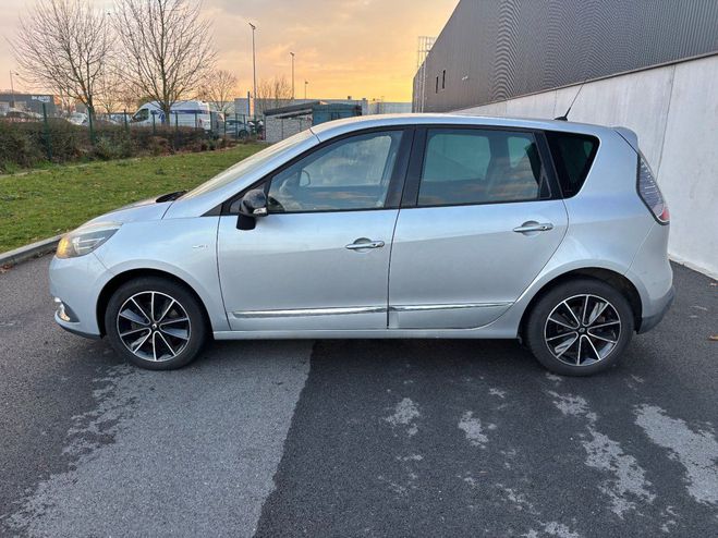 Renault Scenic III 1.6l dCi 130cv Energy FAP eco2 Bose  Gris de 2013