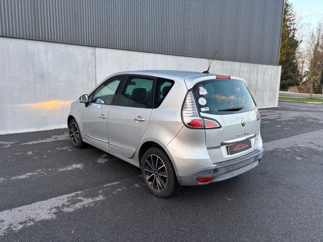 Renault Scenic III 1.6l dCi 130cv Energy FAP eco2 Bose  Gris de 2013