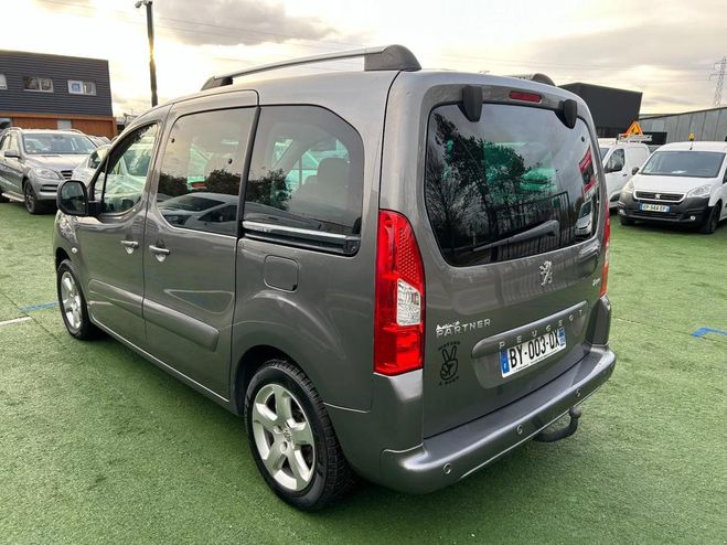 Peugeot Partner Tepee OUTDOOR 1.6 HDI 110ch Gris de 2008