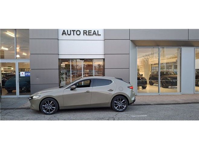 Mazda 3 5 PORTES 2.5L E-SKYACTIV-G M HYBRID 140   de 2025