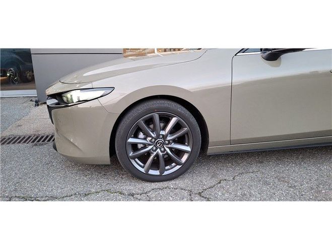 Mazda 3 5 PORTES 2.5L E-SKYACTIV-G M HYBRID 140   de 2025