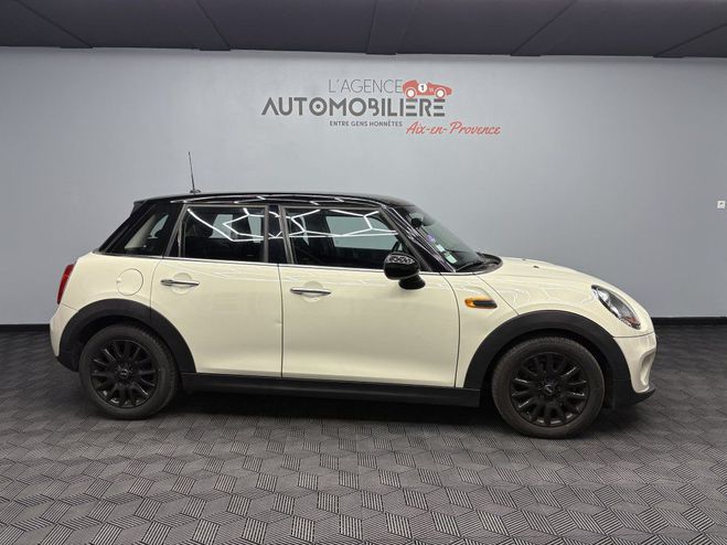 Mini Cooper F55 ? 1.5 136 ch Pack Chili Premire mai Blanc de 2015
