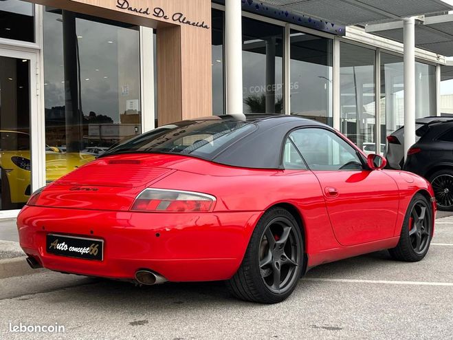 Porsche 911 type 996 Cabriolet 3.4 300ch carrera Rouge de 1998