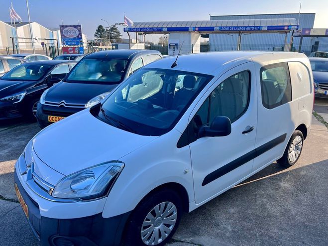 Citroen Berlingo 1,6 HDI 75CH CLIM / GPS / PAS DE TVA Blanc de 2014
