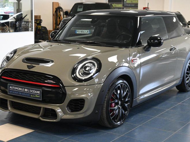 Cliquer pour voir la photo suivante Mini One HATCH 3 PORTES F56 LCI 231 ch John Coope Emrald Grey de 2018