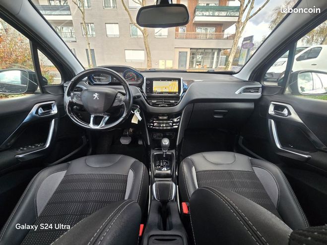 Peugeot 2008 1.2l Ess 110 Boite Auto Allure 1er Main Bleu de 2017