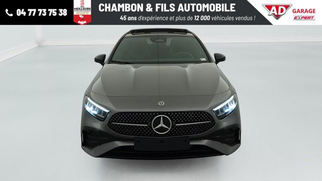 Mercedes Classe A 200 7G-DCT AMG LINE Gris de 2023
