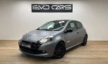  Voir détails -Renault Clio 3 RS 2.0 203 ch Edition R.S.P N 2/15 /  à Gleiz (69)