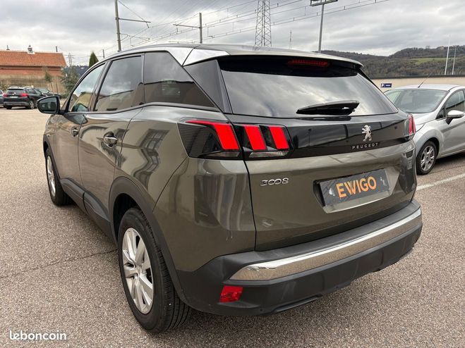 Peugeot 3008 generation-ii 1.5 bluehdi 130ch camera-c Gris de 2020