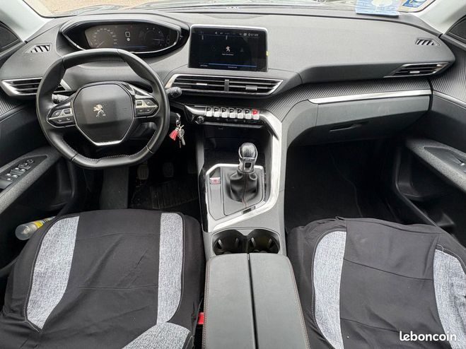 Peugeot 3008 generation-ii 1.5 bluehdi 130ch camera-c Gris de 2020