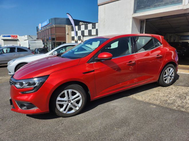 Renault Megane IV INTENS DCI ROUGE FLAMME NACRE de 2018