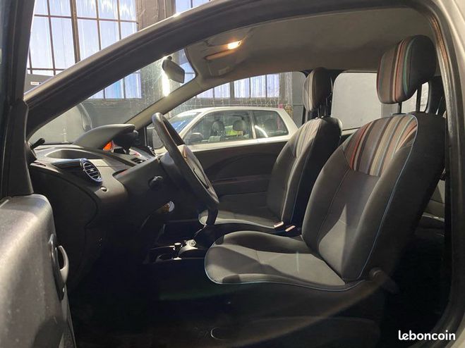 Renault Twingo 1.5 DCI (75cv) premi�re main historique  Gris de 2013