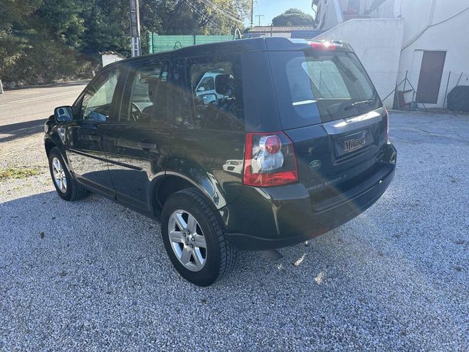 Land rover Freelander II TD4 XS 74000KMS vert metal de 2009