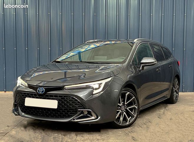 Cliquer pour voir la photo suivante Toyota Corolla Garantie 1 an Toit ouvrant Sièges chauff Gris de 2023