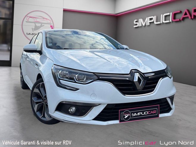 Cliquer pour voir la photo suivante Renault Megane IV BERLINE BUSINESS dCi 110 Energy Blanc de 2016