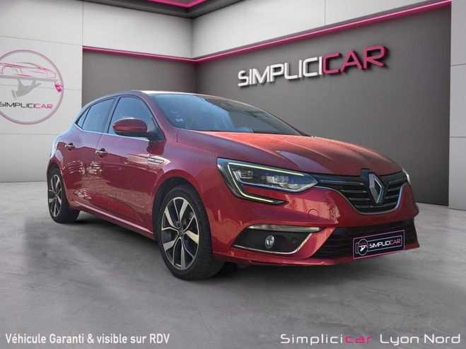 Cliquer pour voir la photo suivante Renault Megane IV BERLINE TCe 130 Energy Intens (GARANT Rouge de 2016