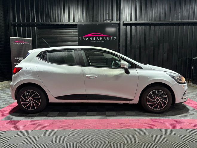 Renault Clio iv 1.2 16v 75 life BLANC de 2017