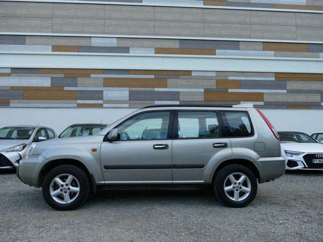 Nissan X Trail 2.2 VDI 156 Ch BVM6 Blanc de 2003