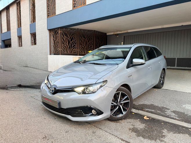 Cliquer pour voir la photo suivante Toyota Auris Touring Sports MY17 1.8 L 136 CV Hybride Gris de 2018