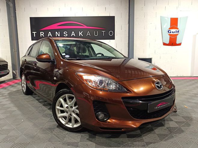 Mazda 3 MAZDA3 2.0L 150 ch MZR DISI Dynamique Marron de 2012
