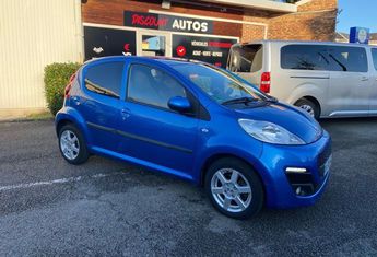  Voir détails -Peugeot 107 Phase II 1.0 L 69 cv 5 portes à Bavilliers (90)