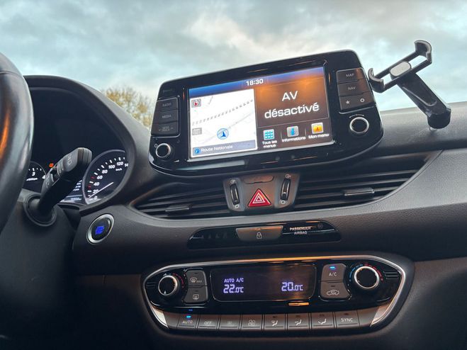 Hyundai I30 III 1.6 CRDI 115 BUSINESS BELLE FULL FIA Gris fonc de 2020