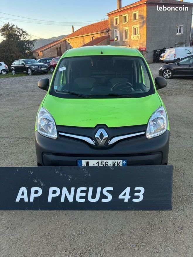 Renault Kangoo 2020 95 cv attelage Vert de 2020