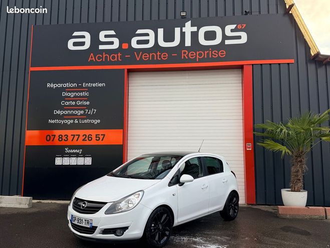 Opel Corsa D 1.2 I 16V 80 CV 5 PORTES JANTE ALU NOI Blanc de 2009