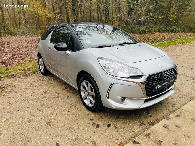 Citroen DS 3 So Chic 110ch ? 1�re main Distribution Gris de 2016