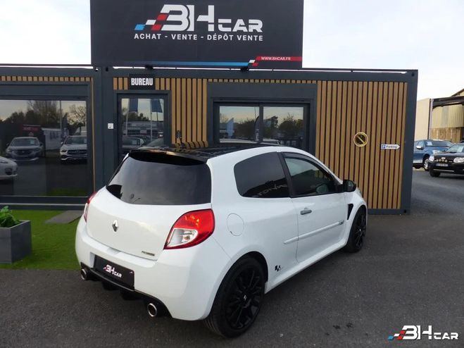 Renault Clio 2.0 200 RS CUP Blanc de 2011