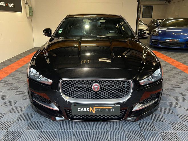 Jaguar XE 2.0D 180ch R-Sport BVA8 NOIR de 2016