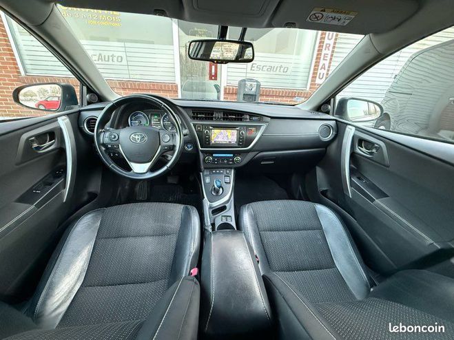 Toyota Auris Touring Sports 1,8 HYBRID 136h  de 2014