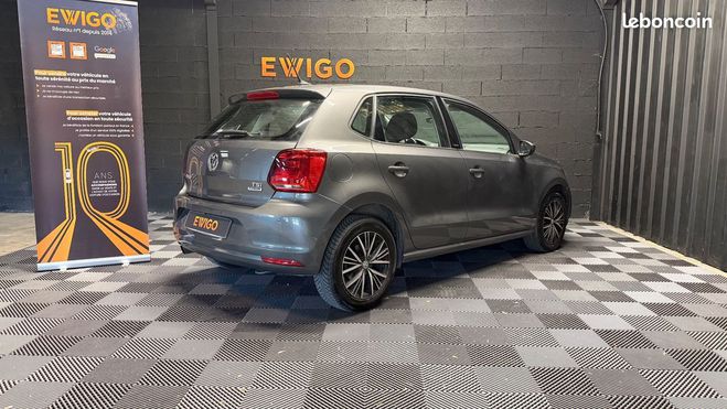 Volkswagen Polo 1.2 tsi 90 bluemotion allstar dsg bva Gris de 2017