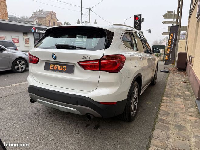 BMW X1 2.0 i 192ch x-line xdrive premiere main  Blanc de 2016