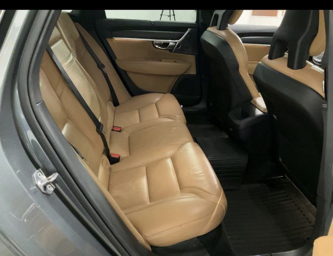 Volvo V90 Cross Country D5 Pro AWD 235 ch Grise de 2017