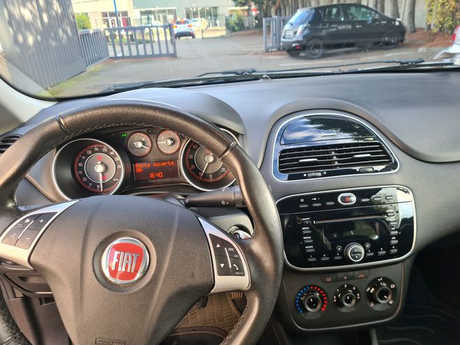 Fiat Punto evo 1.2  ITALIA 4490E Gris clair de 2014