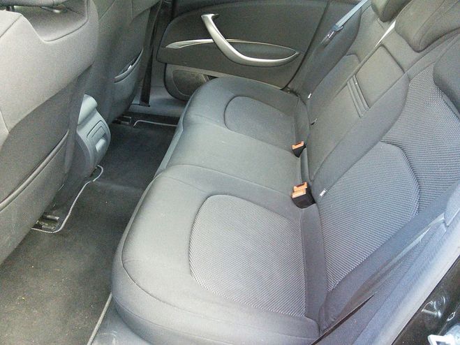 Citroen C5 1.6 HDi 115  BUSINESS  - FACTURES ENTRET Gris anthracite de 2015